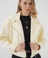 0717 Kısa Kaşe Ceket  Krem