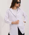 20217 Cep Detaylı Çizgili Oversize Gömlek  Beyaz