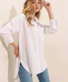 3952 Arkası Düğmeli Boyfriend Gömlek - Beyaz