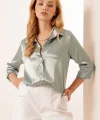 3964 Hafif Dökümlü Saten Gömlek  Çağla