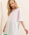 4123 Yırtmaçlı Oversize Tişört  Beyaz