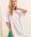 4123 Yırtmaçlı Oversize Tişört  Beyaz