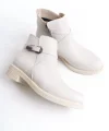ALMILA Fermuarlı Lastikli Ortopedik Taban Topuklu Kadın Bot  CKT - Krem