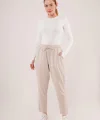 Bağlama Detaylı Cepli Krem Pantolon