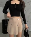 Bej Düğme Detaylı İtalyan Çizgili Şort Etek