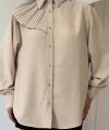 Bej Pilise Detaylı Jesica Gömlek