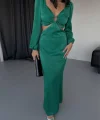BEL DEKOLTELİ TOKALI ELBİSE SATEN - Zümrüt