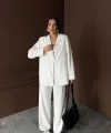 Beyaz Çizgili Ceket Ve Pantolon Takım