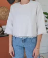 Beyaz Püskül Detaylı Bluz