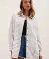 Beyaz Siyah Çizgili Oversize Uzun Basic Gömlek 3900
