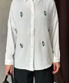Beyaz Taş İşlemeli Gömlek