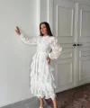 Beyaz Valonlu Şeritli Kat Kat Elbise