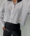 CROP GÖMLEK BEYAZ YAKA VE ETİKET DETAYLI - Beyaz