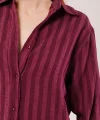 Düğmeli Ve Çizgi Detaylı Bordo Gömlek