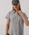 Etiket Detaylı Yarım Kol Gömlek - Gri
