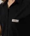 Etiket Detaylı Yarım Kol Gömlek - Siyah
