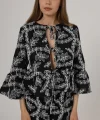 Fiyonk Bağlamalı Brode Bluz - Siyah