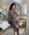 Kadın Askılı V Yaka Beli Pileli Leopar Desen Eteği Fırfırlı Süprem Elbise