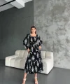 Kadın Kare Yaka Gipe Ve Baskı Detay Kemer Dahil Volanlı Maxi Boy Elbise