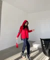Kadın Kırmızı Kapşonlu Etek Ucu Detay Arma Ters Dikiş Gorunumlu Ikili Takım