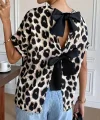 Kadın Kısa Kollu Bisiklet Yaka Arkadan Fiyonk Detaylı Leopar Süprem Bluz