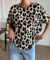 Kadın Kısa Kollu Bisiklet Yaka Arkadan Fiyonk Detaylı Leopar Süprem Bluz