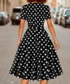 Kadın Kısa Kollu Geometrik Yaka Puantiyeli Kiloş Midi Süprem Elbise