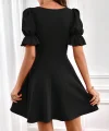 Kadın Kısa Kollu Kare Yakalı Kiloş Ithal Krep Elbise