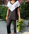 Kadın Kısa Kollu V Yaka Siyah Beyaz Renkli Viskon Iki Iplik Kumaş Eşofman Takımı