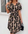 Kadın Kısa Kollu V Yakalı Desenli Kuşaklı Süprem Elbise