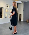 Kadın Kısa Kollu V Yakalı Yanlardan Yırtmaç Ve Düğmeli Viskon Iki Iplik Elbise