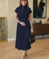 Kadın Kısa Kollu Yakadan Ve Etekten Fermuarlı Midi Viskon Iki Iplik Elbise