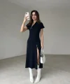 Kadın Kısa Kollu Yakadan Ve Etekten Fermuarlı Midi Viskon Iki Iplik Elbise
