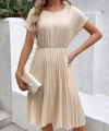 Kadın Kısa Kollu Yakası Açık Belden Lastikli Pileli Kısa Ithal Krep Elbise