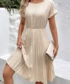 Kadın Kısa Kollu Yakası Açık Belden Lastikli Pileli Kısa Ithal Krep Elbise