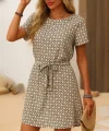Kadın Kısa Kollu Yuvarlak Yaka Beli Kuşaklı Geometrik Desenli Süprem Elbise