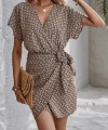 Kadın Kısa Yarasa Kollu önden Kruvaze Yaka Detaylı önden Bağlamalı Desenli Süprem Elbise