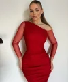 Kadın Kolları Tül Detay Omuz Dekolteli Diz üstü Kalem Elbise