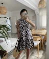 Kadın Kolsuz Sırttan Bağlamalı Fırfırlı Leopar Desenli Süprem Elbise