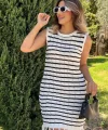 Kadın Kolsuz V Yaka Eteği Püsküllü çizgi Desen Triko Elbise