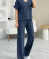 Kadın Modal Kumaş V Yaka Tişört Ve Bol Kesim Pantolon Ikili Takım