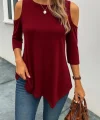 Kadın Omuzlardan Açık Sıfır Yaka Asimetrik Kesim Detay Viskon Bluz