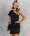 Kadın Tek Omuz Askılı Ek Parça Detay Mini Krep Elbise