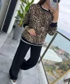 Kadın Uzun Kollu Bisiklet Yaka Leopar Desenli Iki Iplik Bluz Ve Viskon Iki Iplik Pantolon Ikili Takım