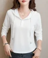 Kadın Uzun Kollu Kapşonlu Bağcıklı Düğmeli Viskon Iki Iplik Bluz