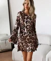 Kadın Uzun Kollu Kayık Yaka Leopar Baskılı Mini Elbise