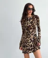 Kadın Uzun Kollu Kayık Yaka Leopar Baskılı Mini Elbise