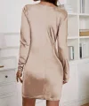 Kadın Uzun Kollu Kruvaze Yaka Kısa Kadife Elbise