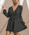 Kadın Uzun Kollu Kruvaze Yaka Puantiyeli Desen Krep Mini Boy Elbise