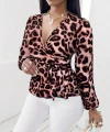 Kadın Uzun Kollu Kruvaze Yakalı Belden Kuşaklı Leopar Desenli Süprem Bluz